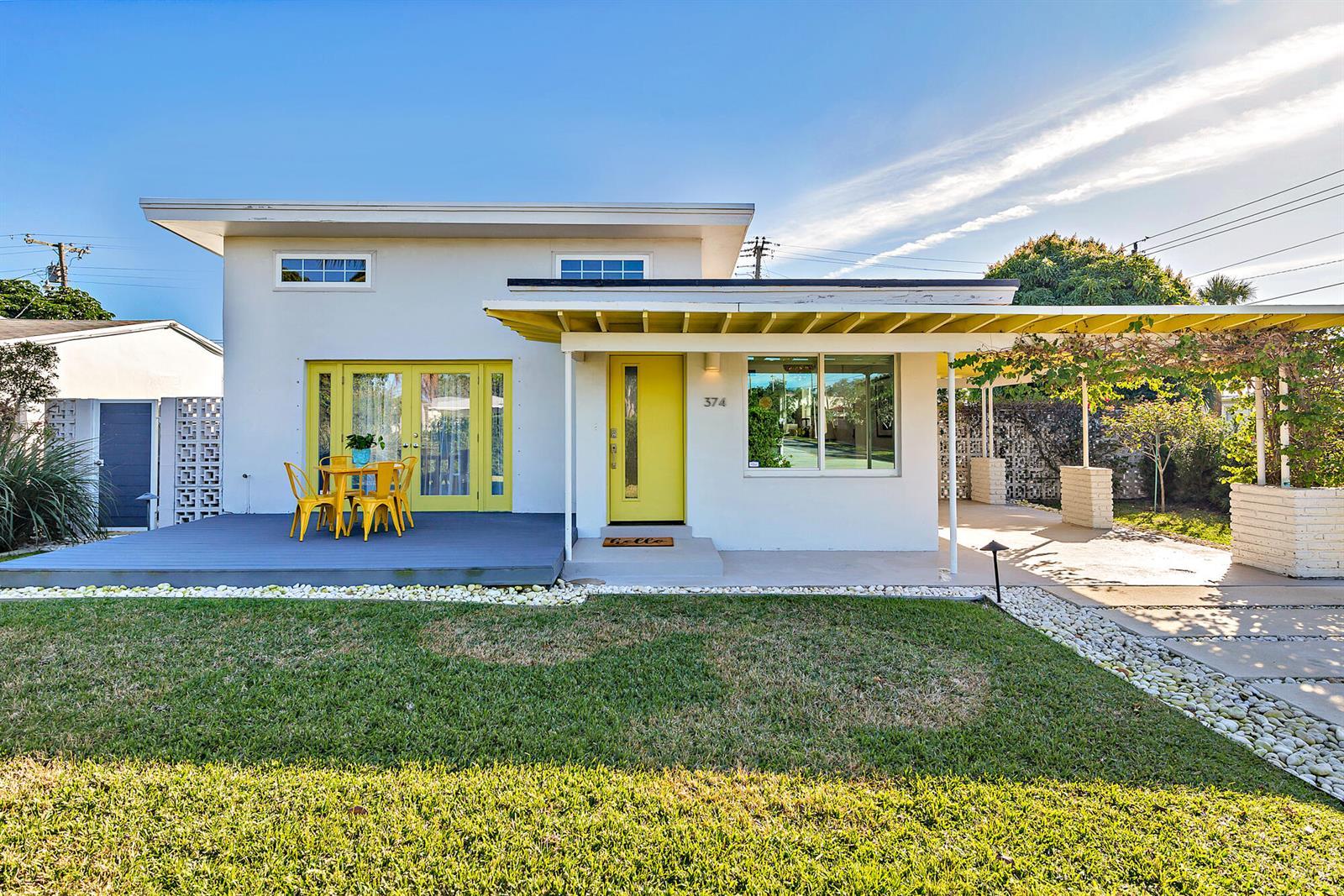 374 Maddock Street, West Palm Beach FL 33405 photo 3