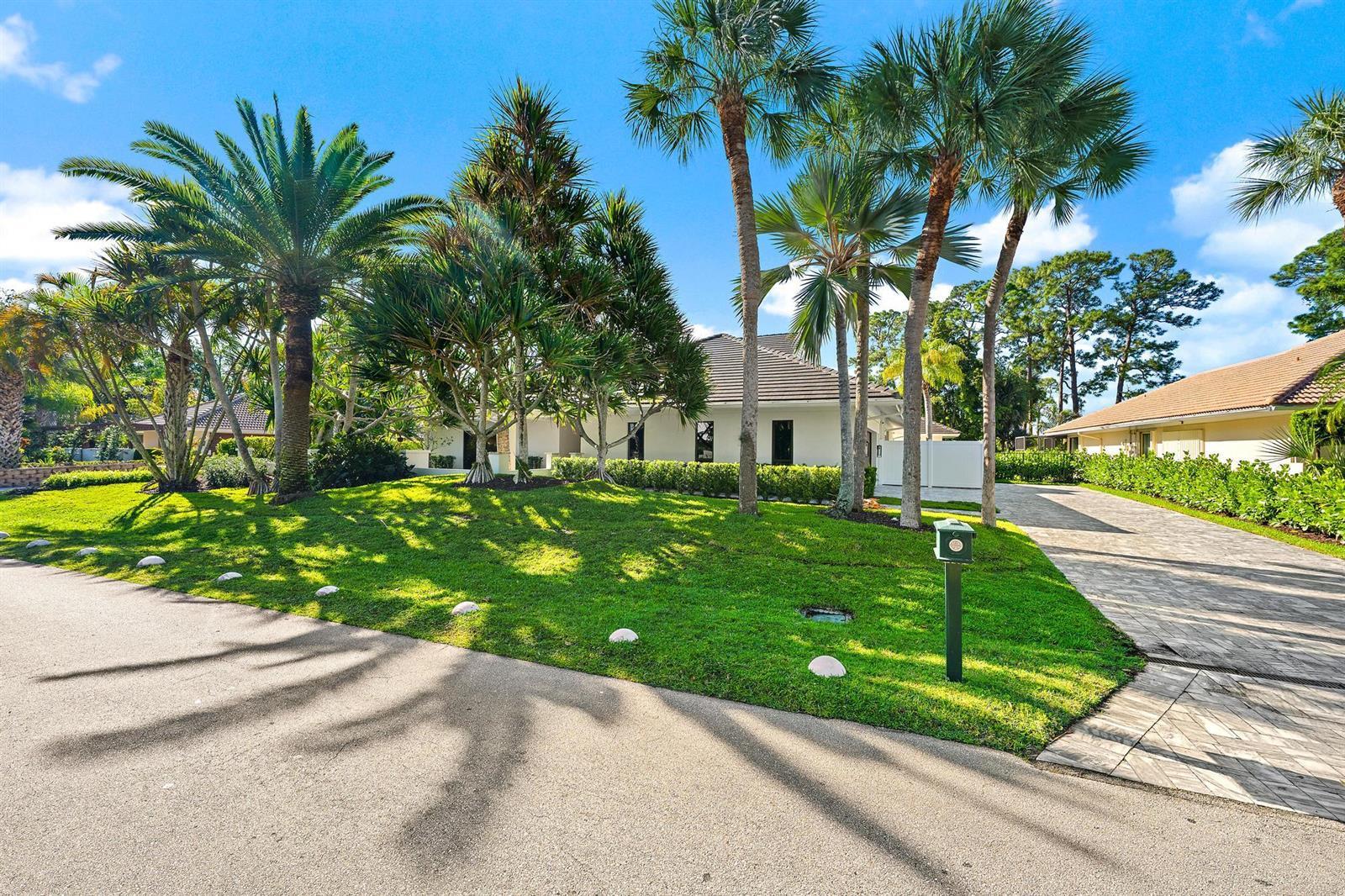 12 Alston Road, Palm Beach Gardens FL 33418 photo 3