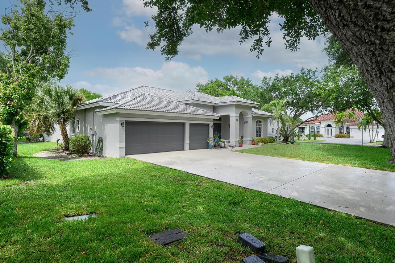 10370 NW 14th Place, Coral Springs FL 33071