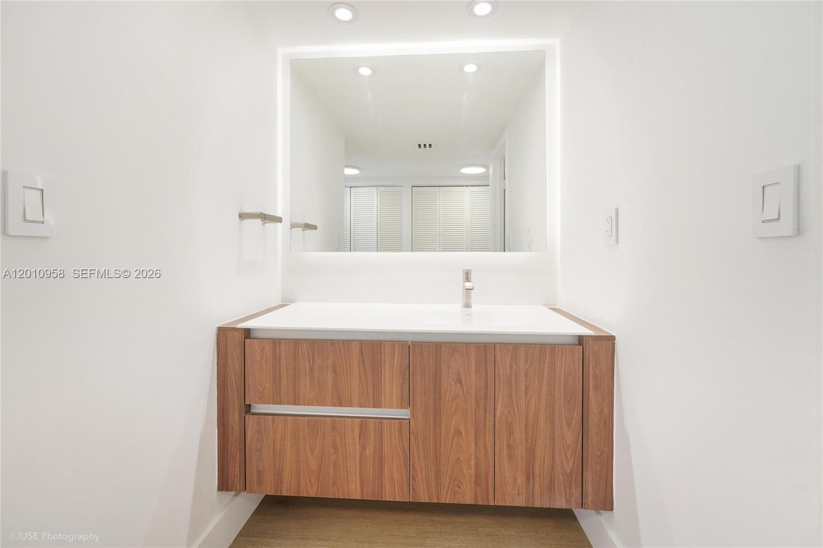 2333 Brickell Ave # 1506, Miami FL 33129 photo 3