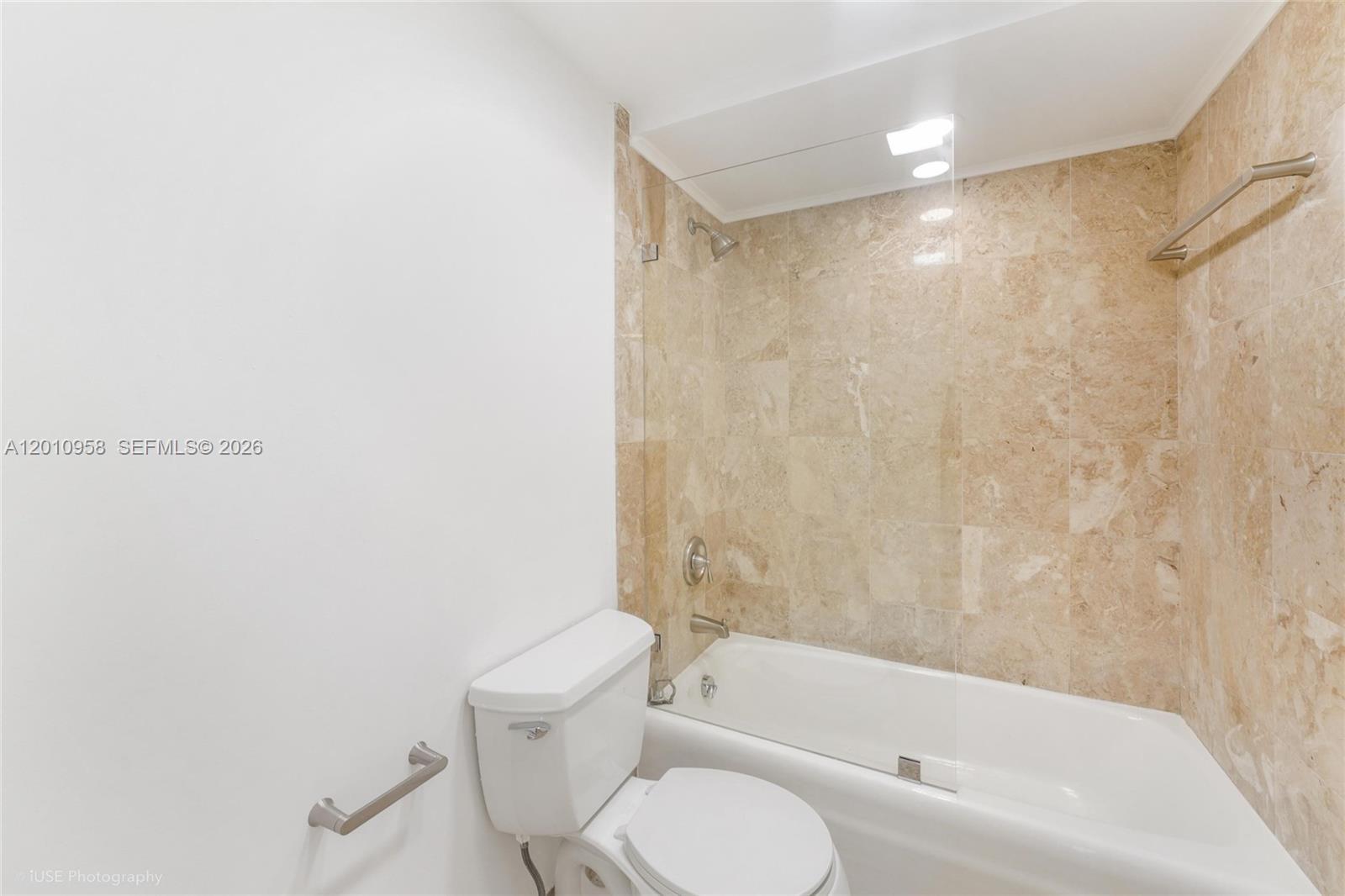 2333 Brickell Ave # 1506, Miami FL 33129 photo 4