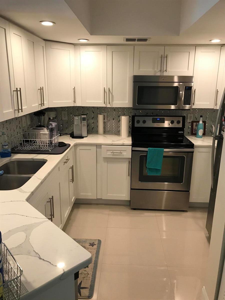 700 S Crestwood Ct Court S # 708, Royal Palm Beach FL 33411 photo 5