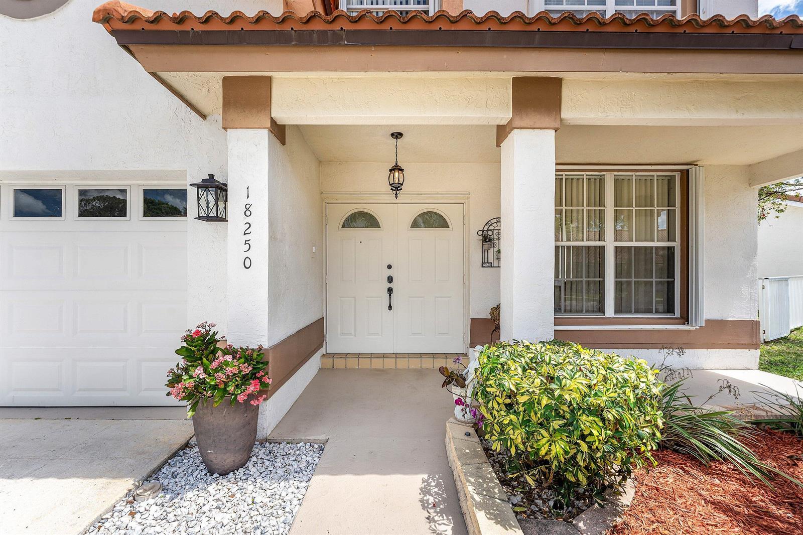 18250 Blue Lake Way, Boca Raton FL 33498 photo 4