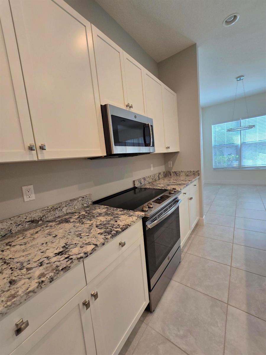 4920 Pointe Midtown Way, Palm Beach Gardens FL 33418 photo 2