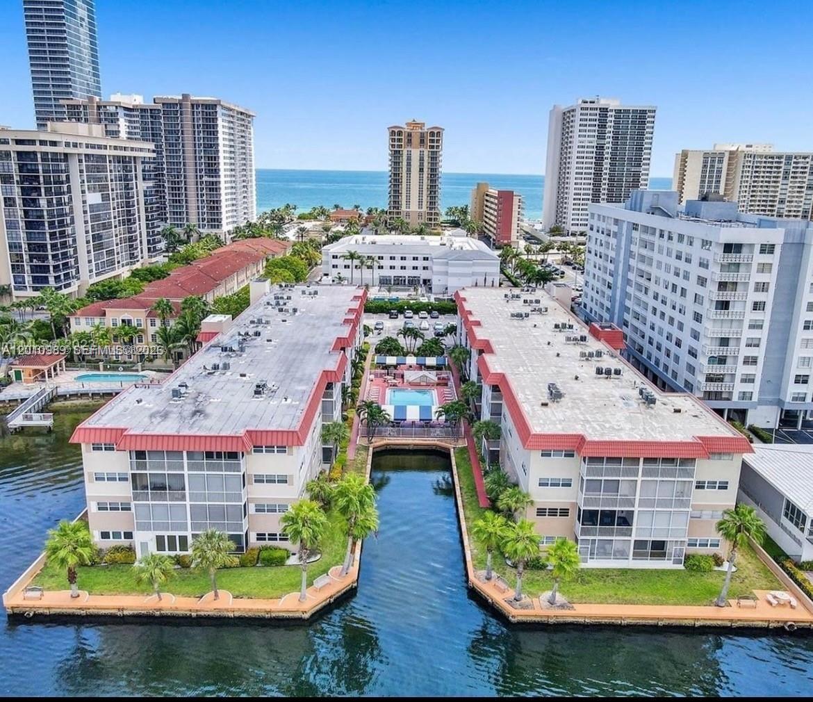 2097 S Ocean Dr # 305, Hallandale Beach FL 33009
