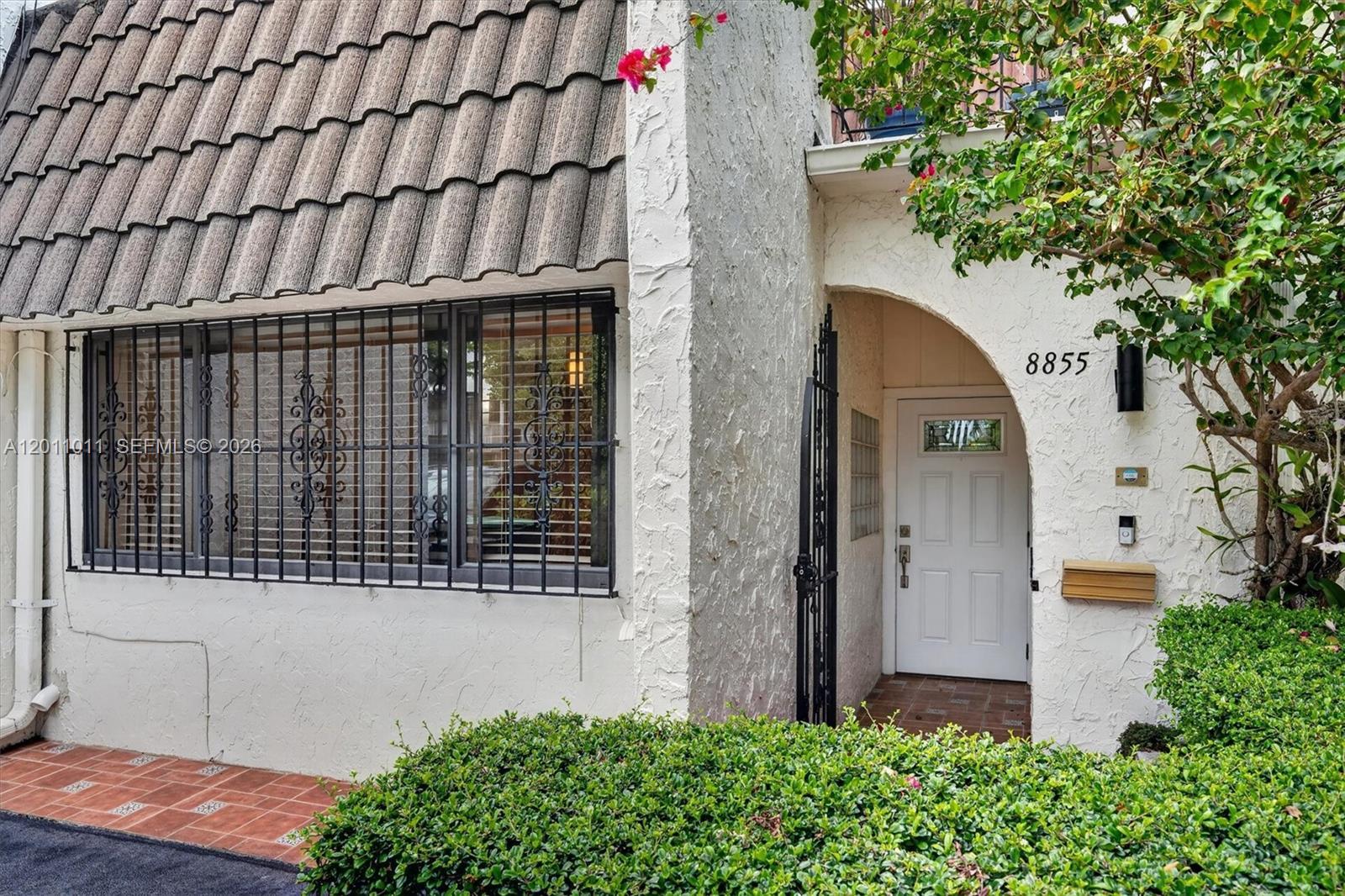 8855 SW 62nd Ter # 10J, Miami FL 33173 photo 4