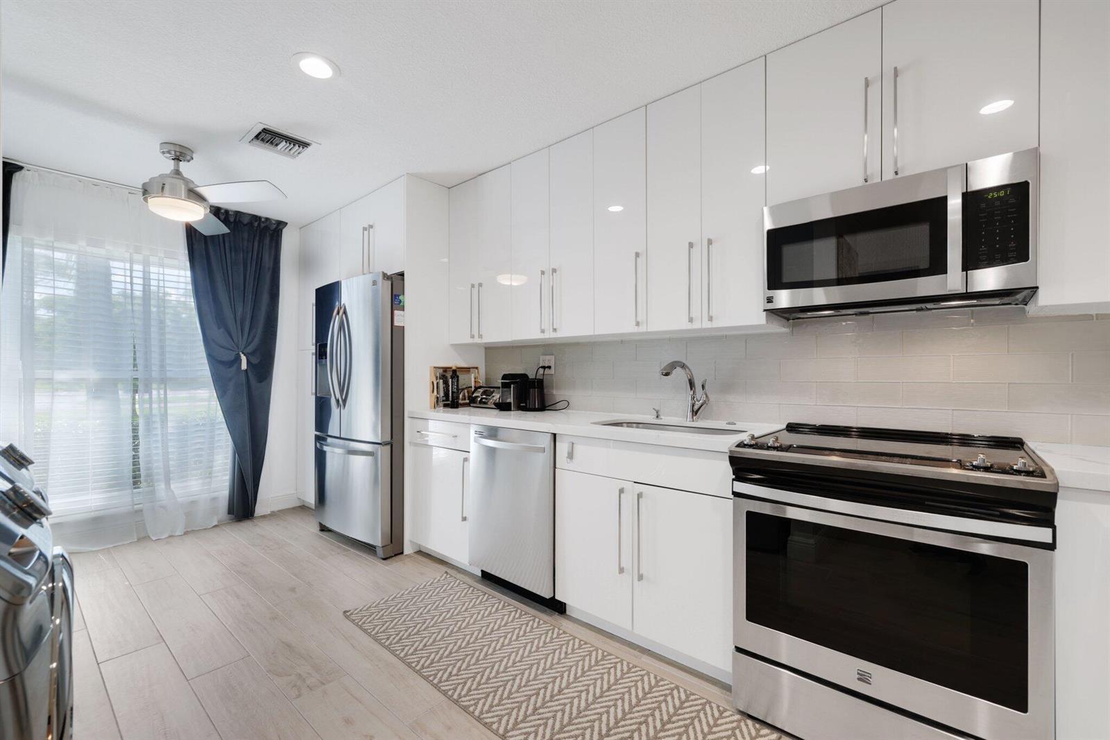 1031 Citrus Way # d, Delray Beach FL 33445 photo 4