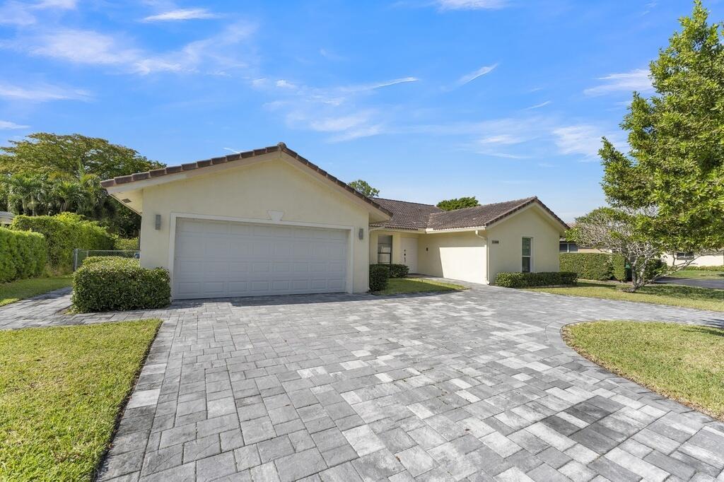 11388 NW 18th Manor, Coral Springs FL 33071 photo 3