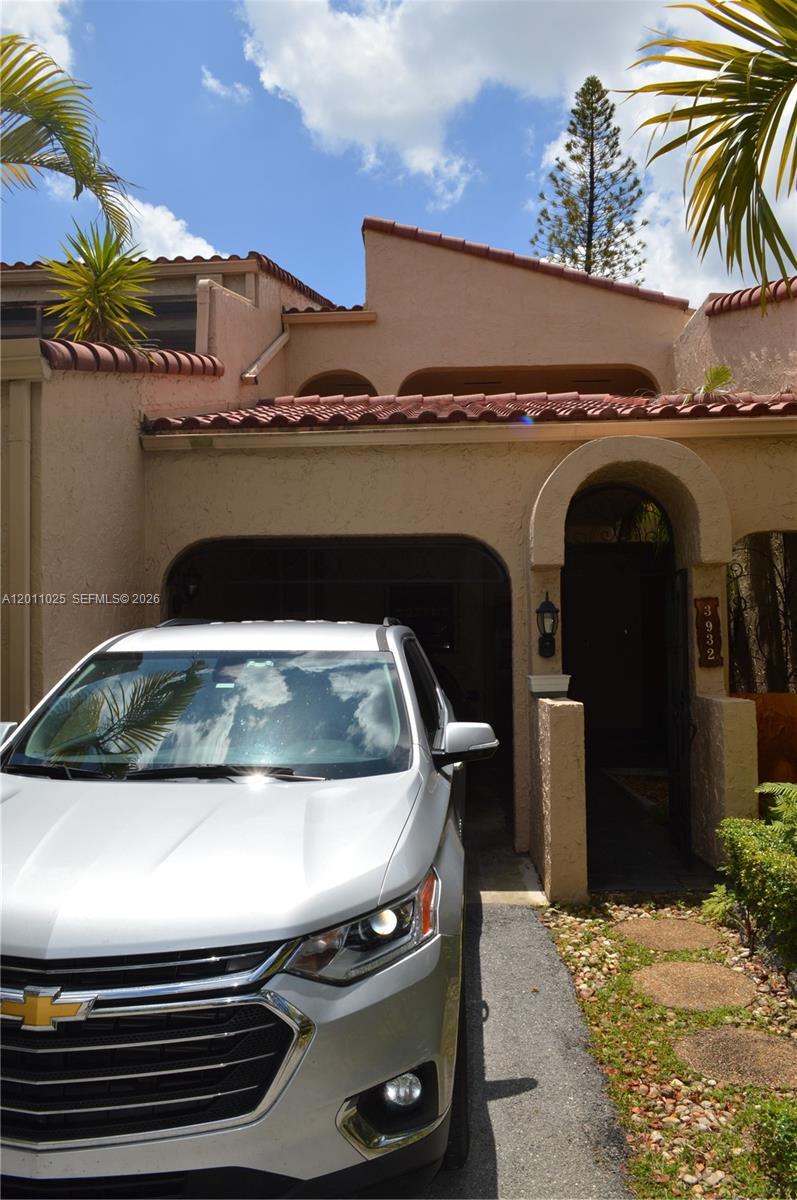 3932 Estepona Ave, Doral FL 33178 photo 3
