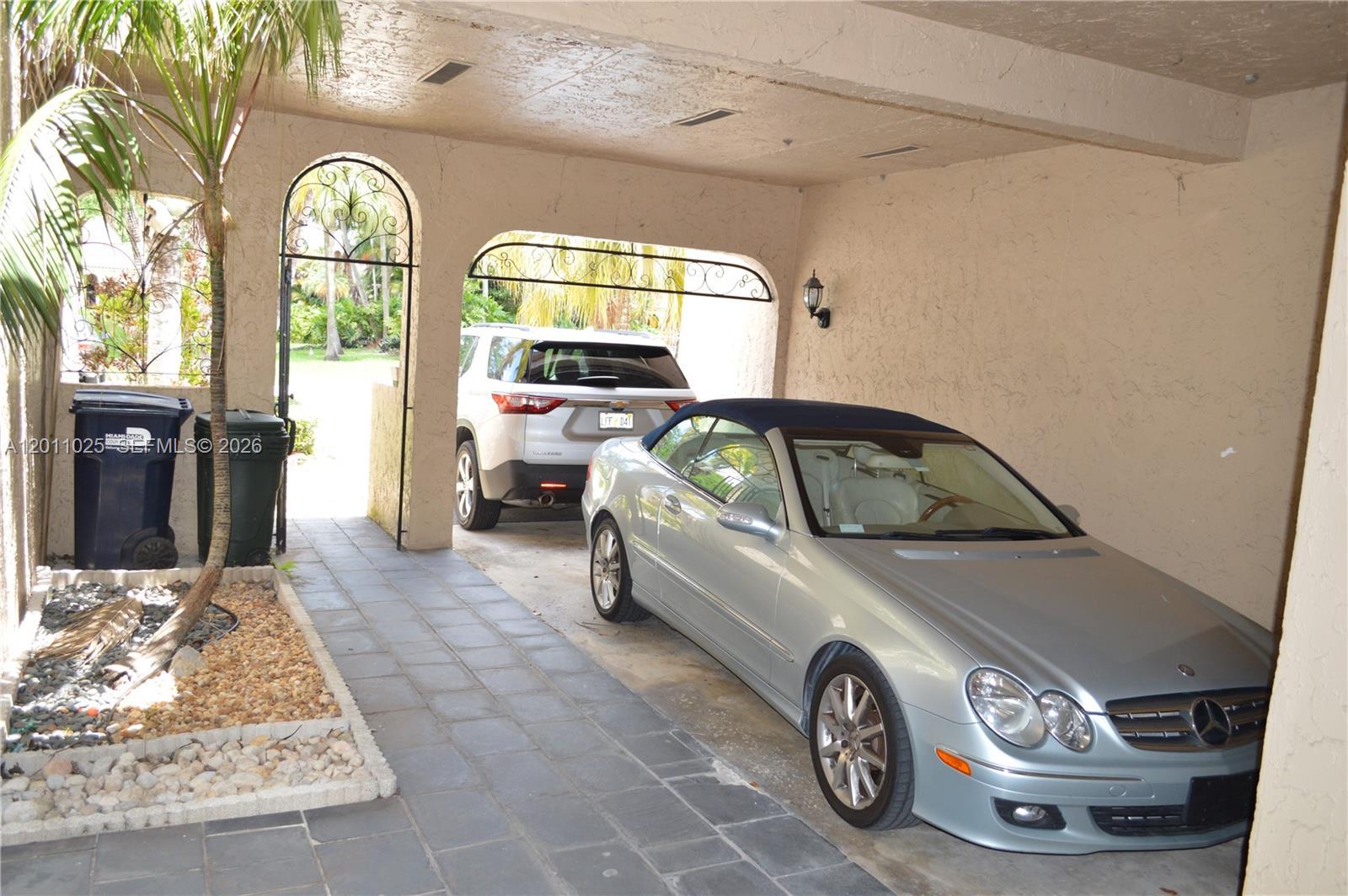 3932 Estepona Ave, Doral FL 33178 photo 4