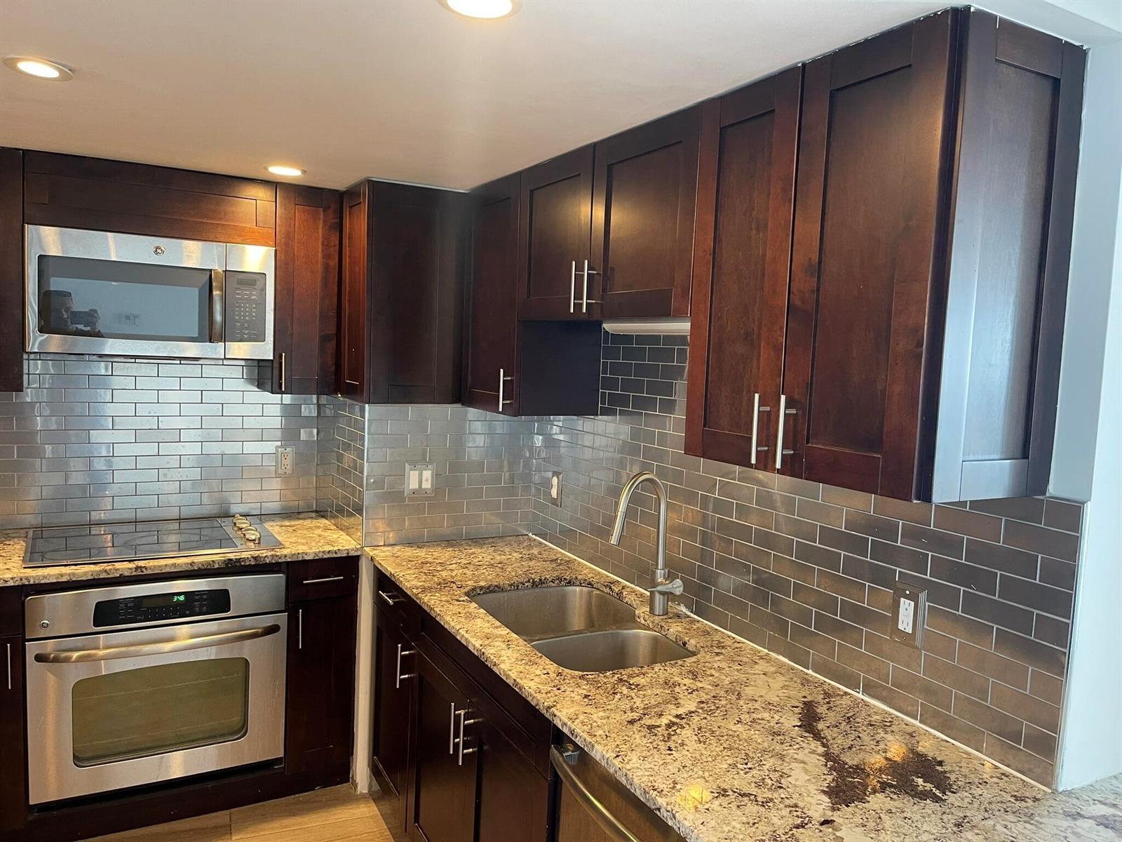 5200 N Flagler Drive # 2004, West Palm Beach FL 33407 photo 4