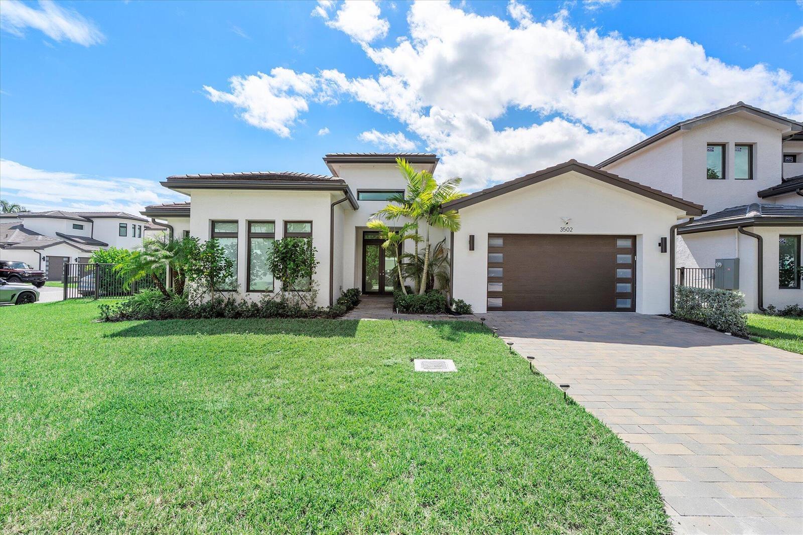 3502 Ashwood Circle, Fort Lauderdale FL 33312