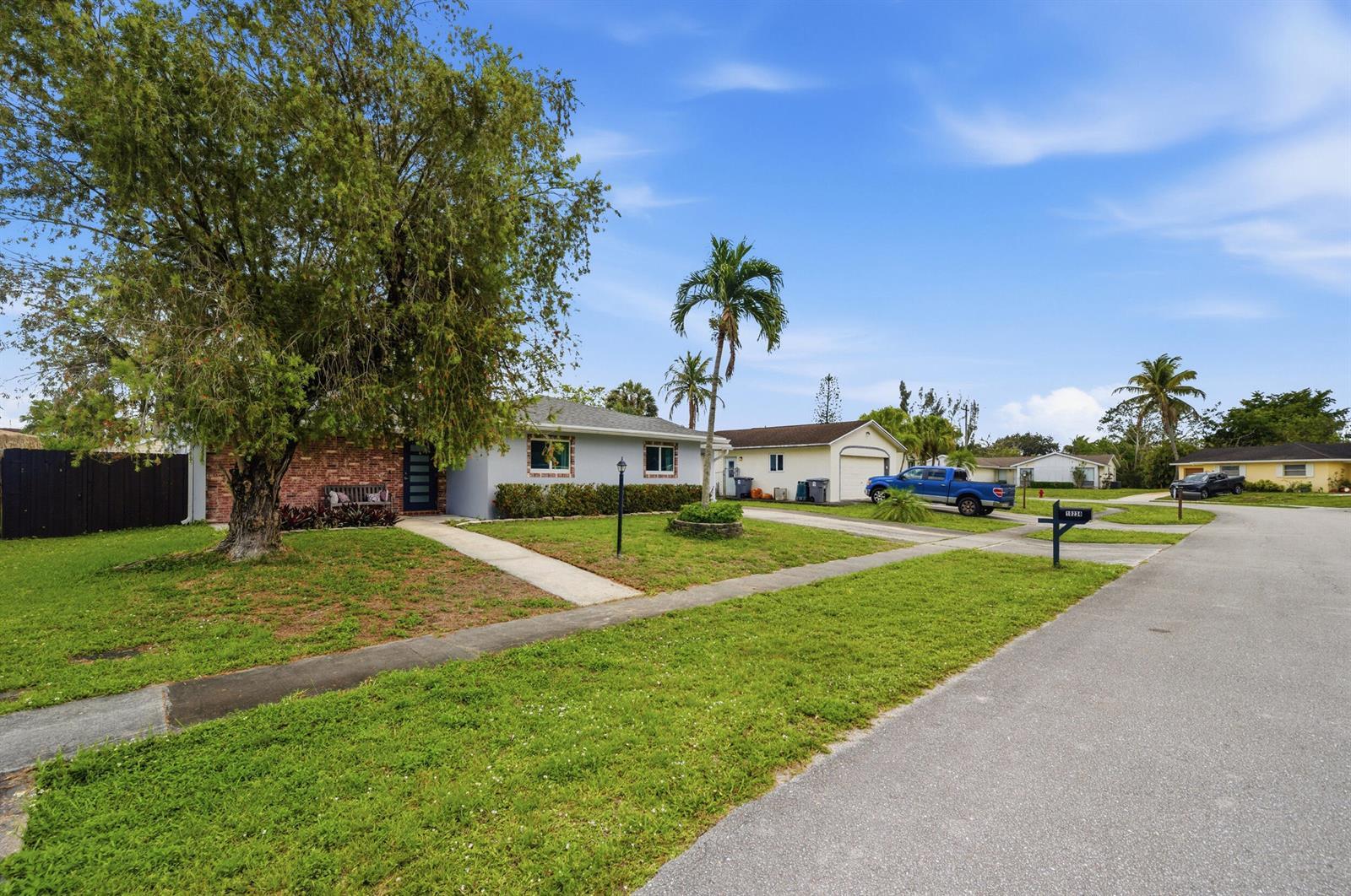 10234 Sleepy Brook Way, FL 33428 photo 3
