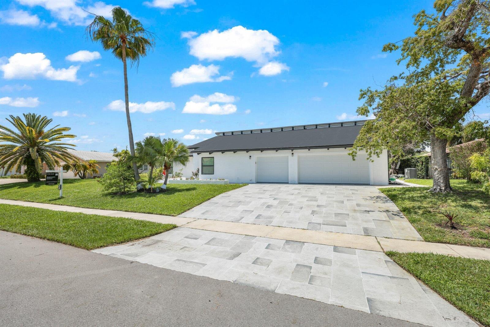 6031 NW 4th Avenue, Boca Raton FL 33487 photo 2