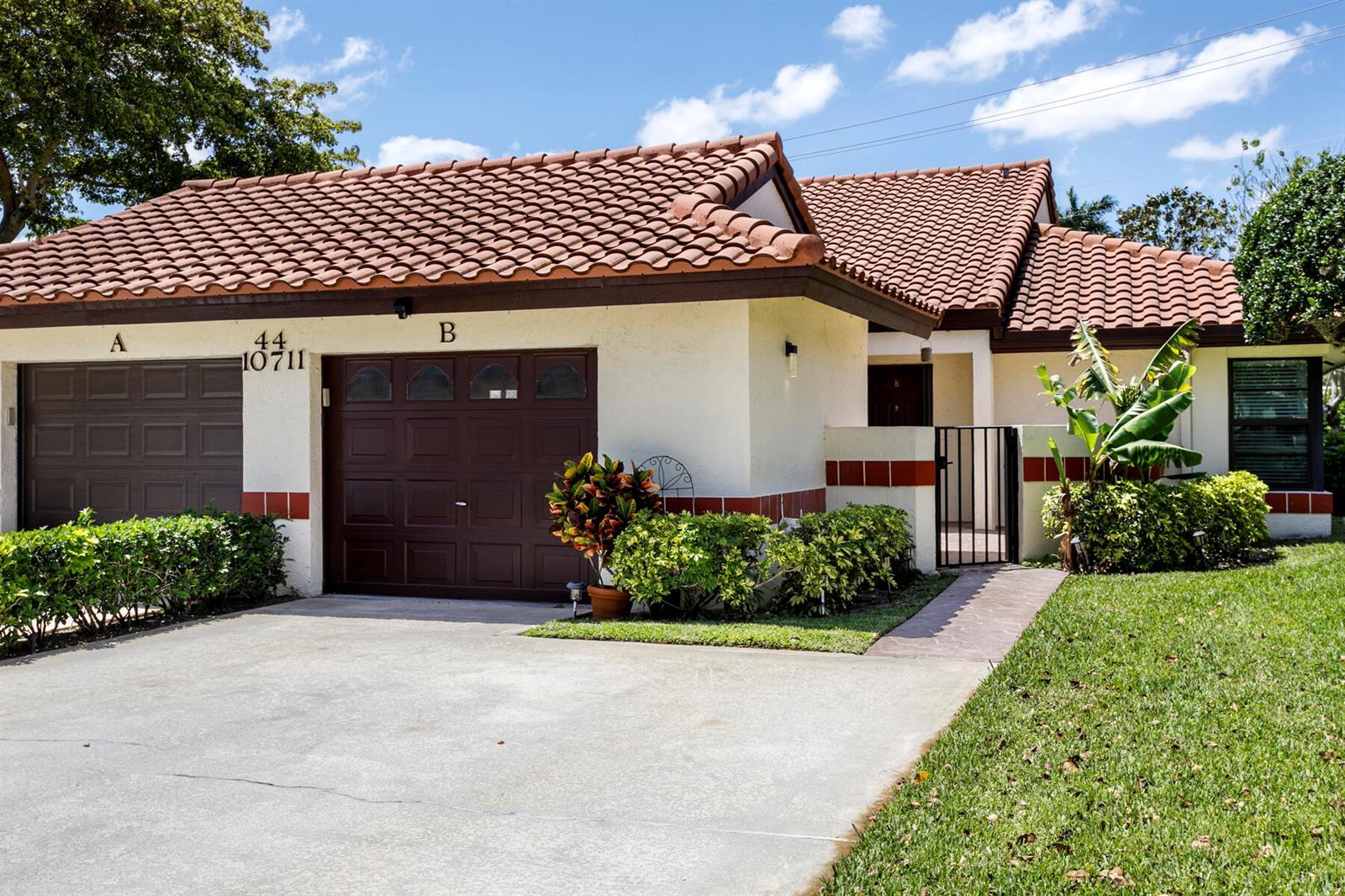 10711 Palm Leaf Drive # B, Boynton Beach FL 33437