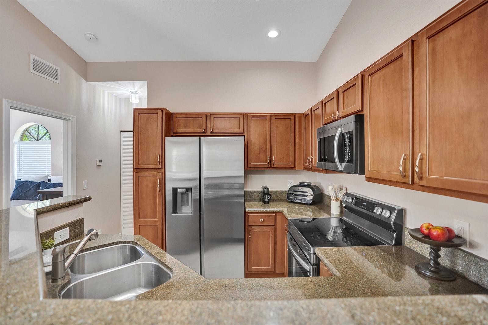 1825 Sonrisa Street # 1825, Riviera Beach FL 33404 photo 4