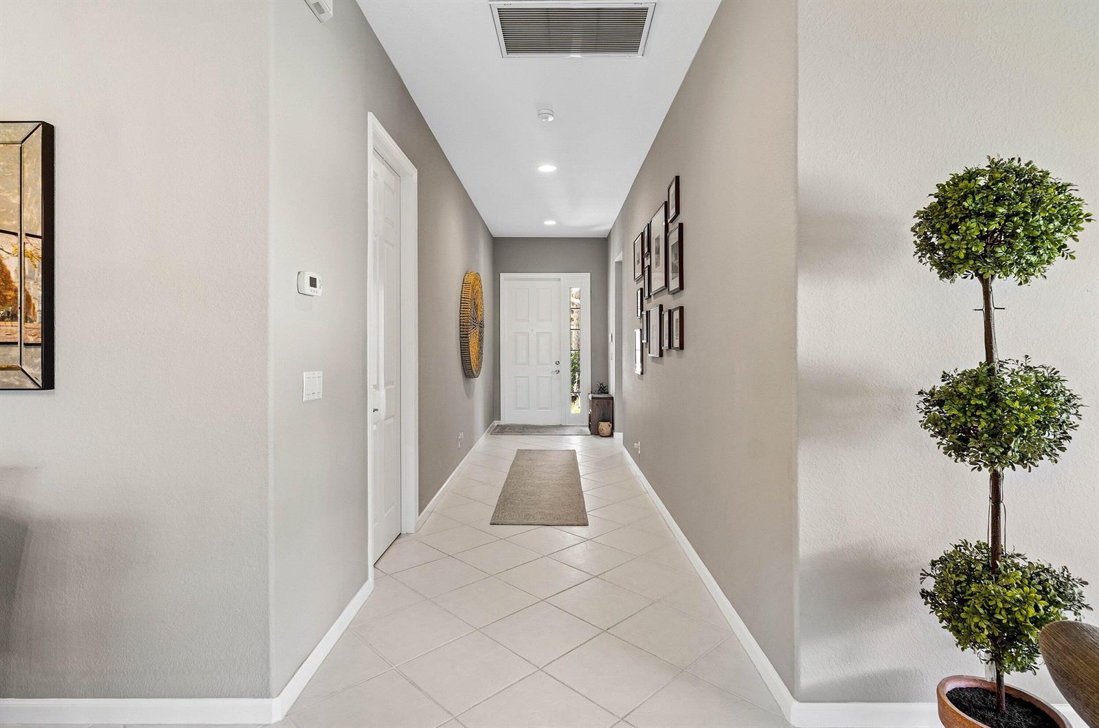 9121 Bay Point Circle, West Palm Beach FL 33411 photo 4