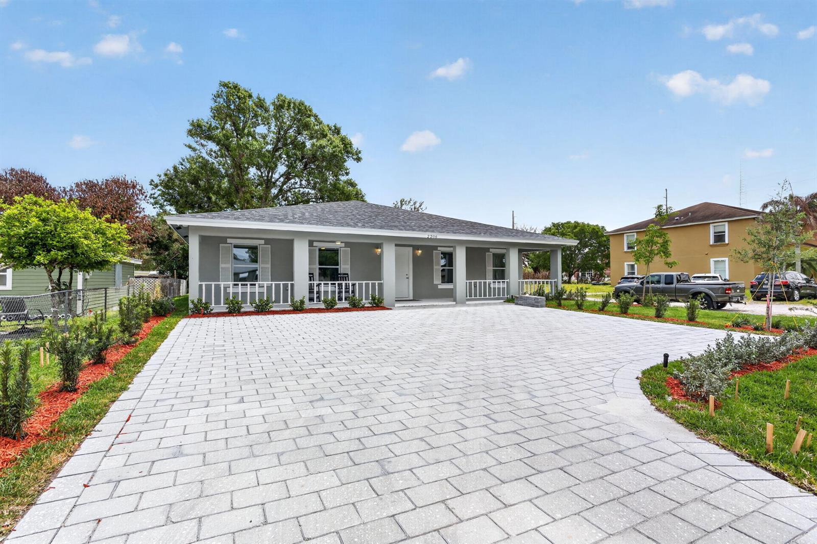 2206 S 34th Street, Fort Pierce FL 34947
