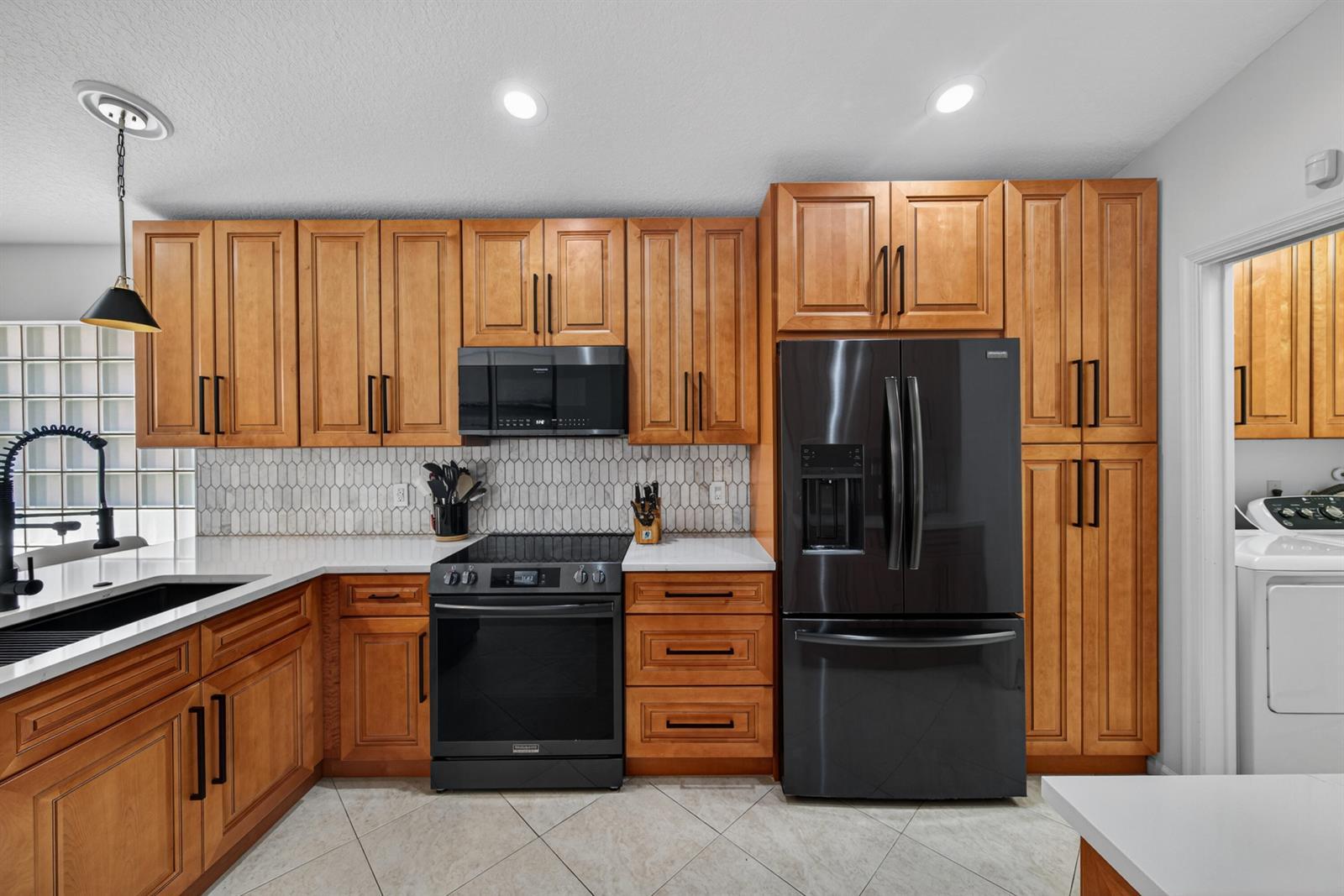 5361 Angel Wing Drive, Boynton Beach FL 33437 photo 2