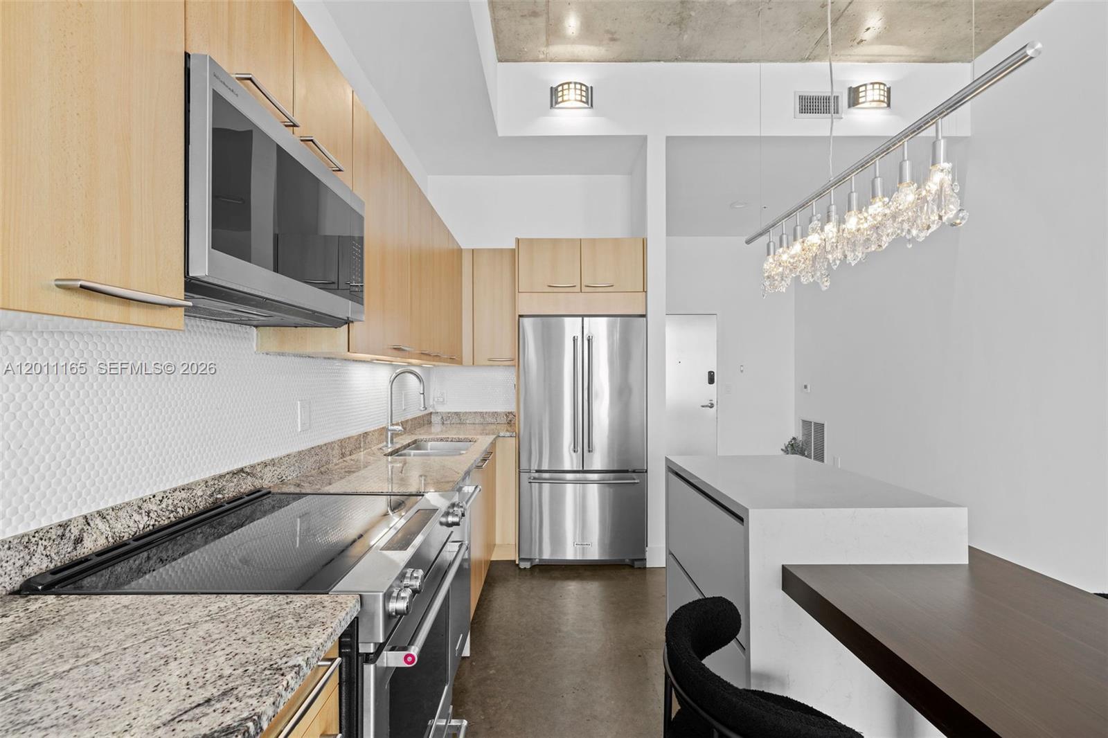 2001 Meridian Ave # 17, Miami Beach FL 33139 photo 4