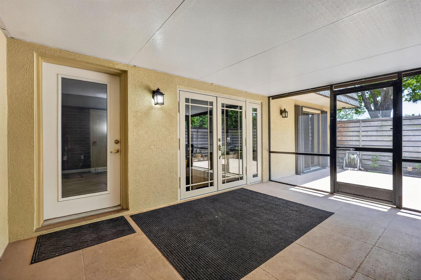 527 5th Terrace, Palm Beach Gardens FL 33418 photo 3