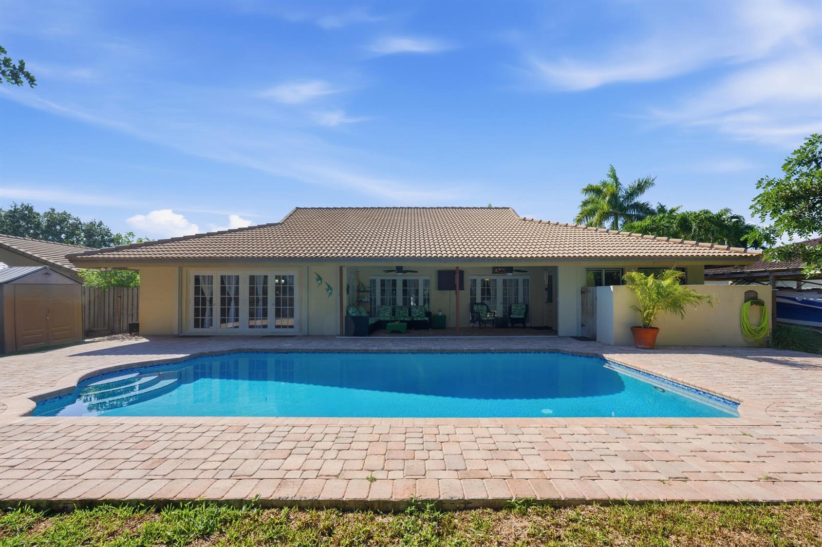 9924 NW 3rd Place, Coral Springs FL 33071