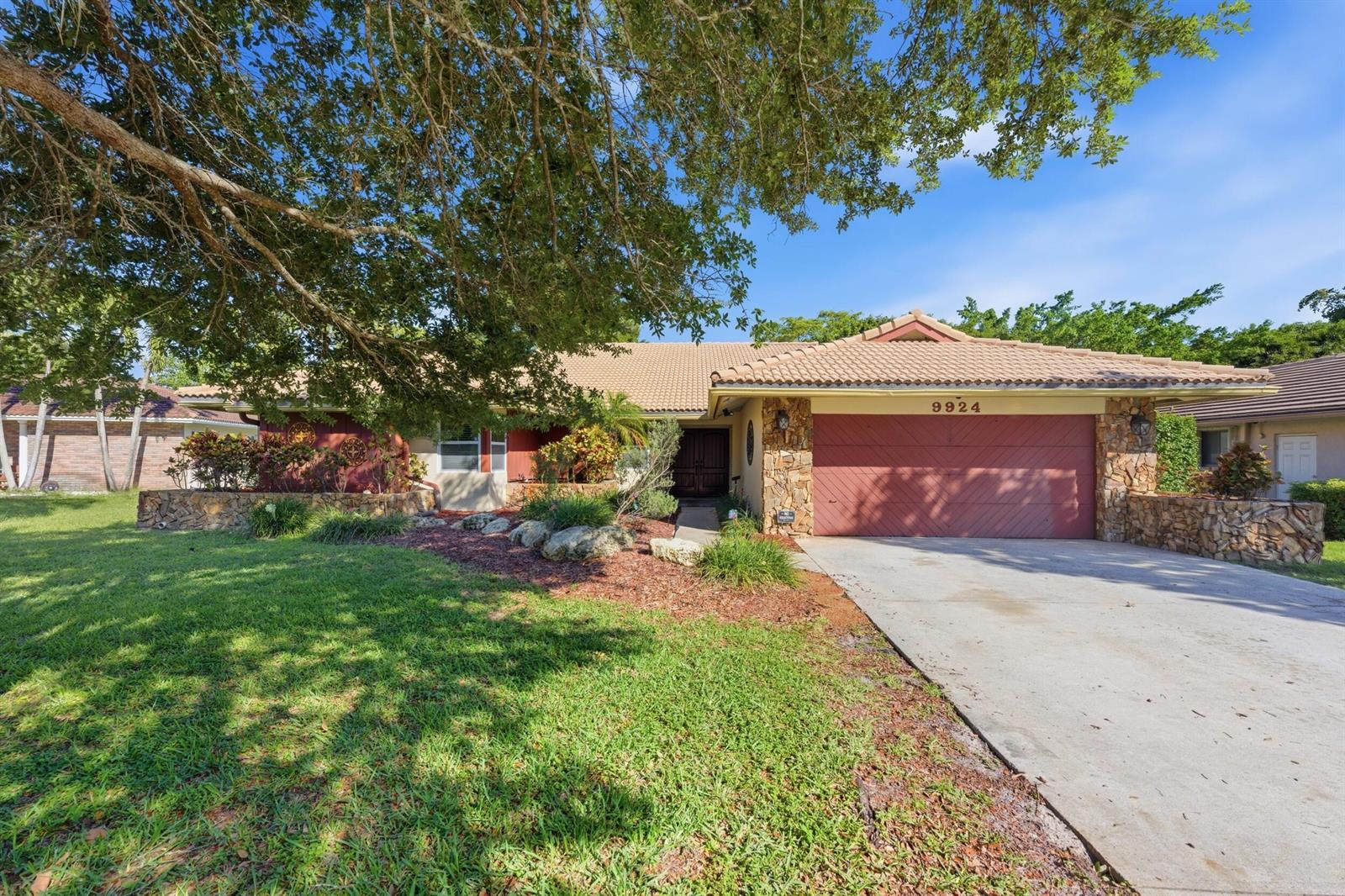 9924 NW 3rd Place, Coral Springs FL 33071 photo 5