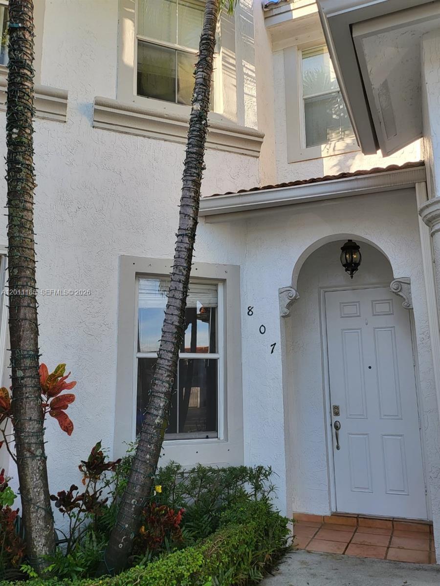 5470 NW 107th Ave # 807, Doral FL 33178
