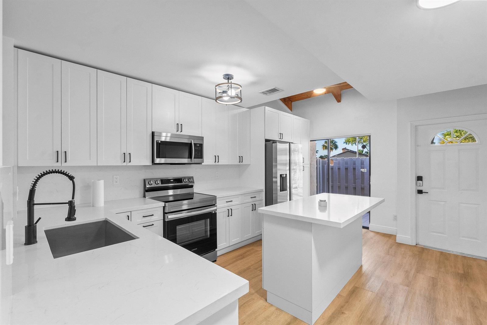 2142 SW 82nd Avenue # 2142, Davie FL 33324 photo 4