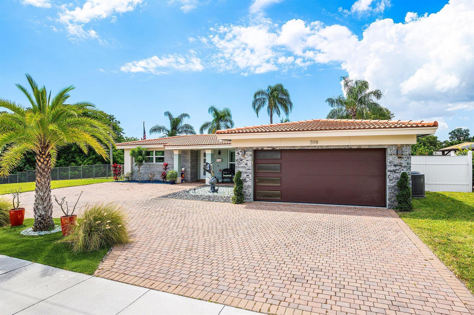 598 W Palmetto Park Road, Boca Raton FL 33432 photo 4