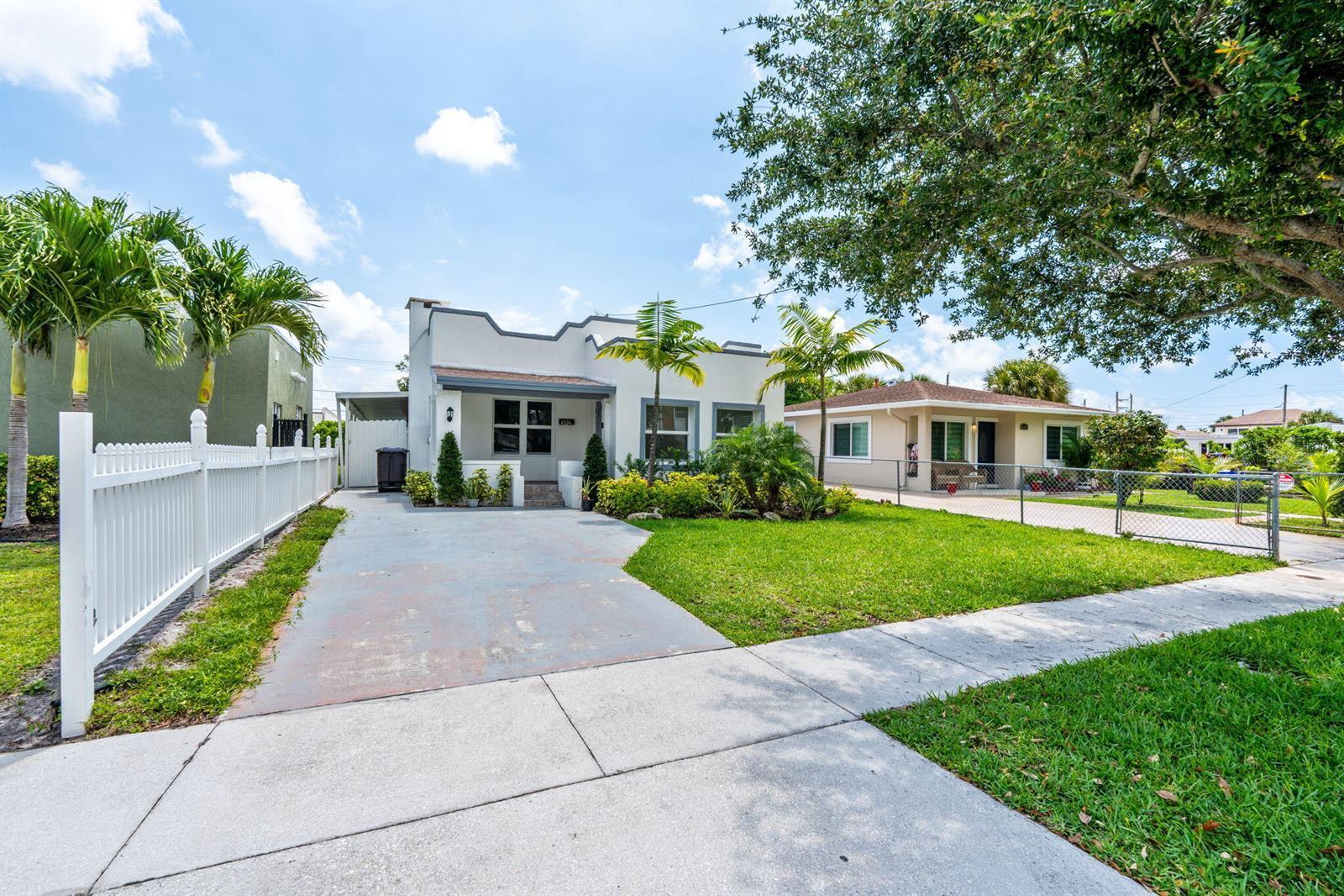 4324 Garden Avenue, West Palm Beach FL 33405 photo 4