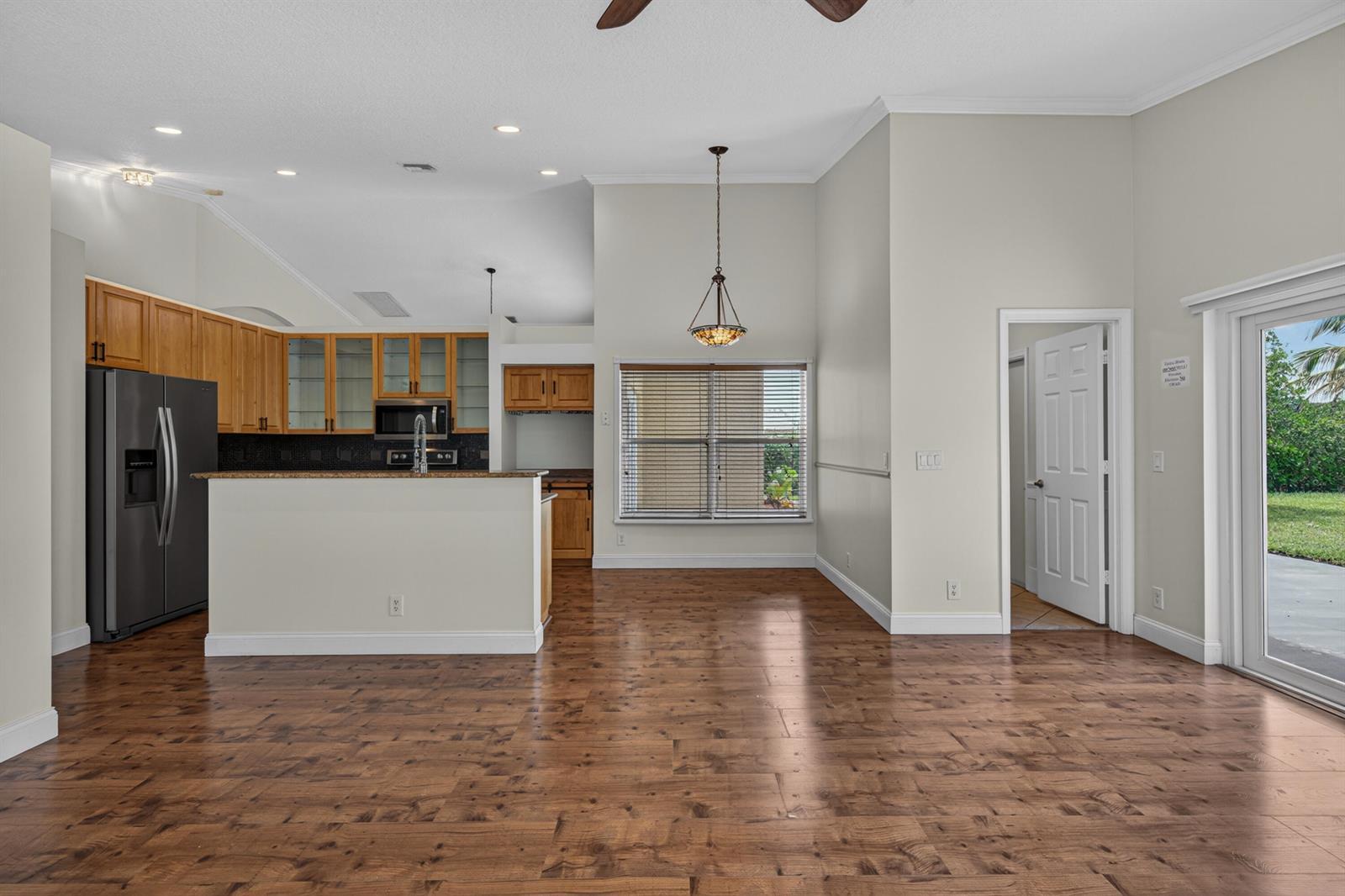 19111 SW 8th Street, Pembroke Pines FL 33029 photo 4