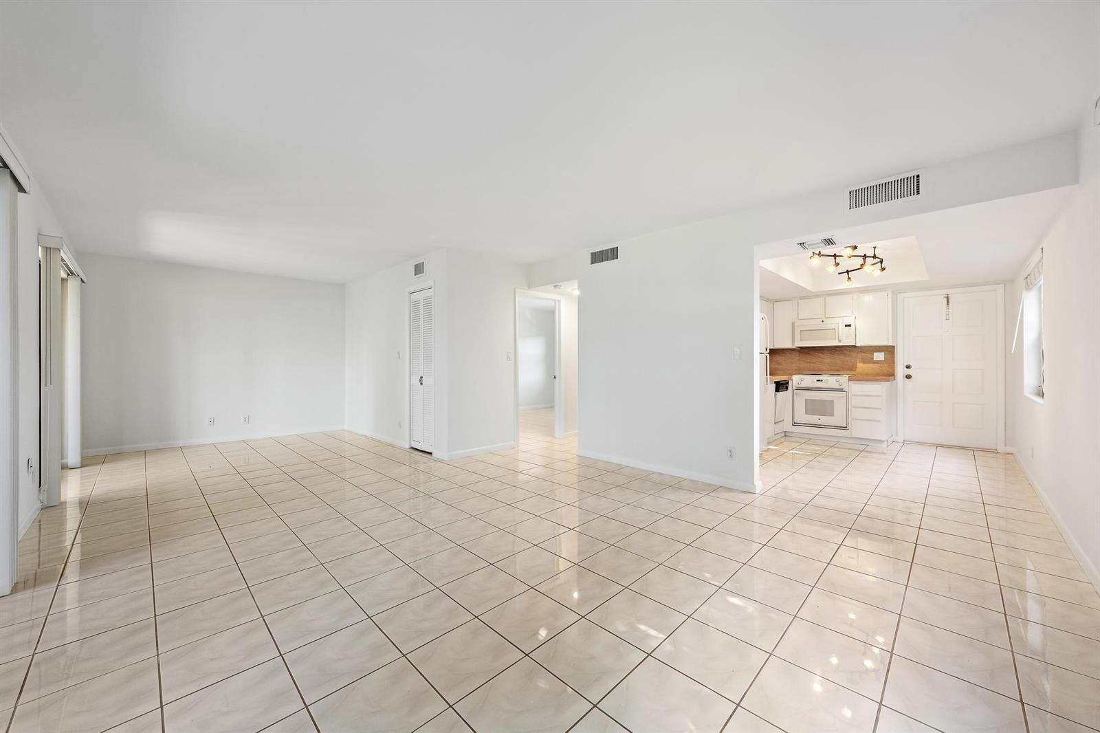 300 Inlet Way # 3, Palm Beach Shores FL 33404 photo 4
