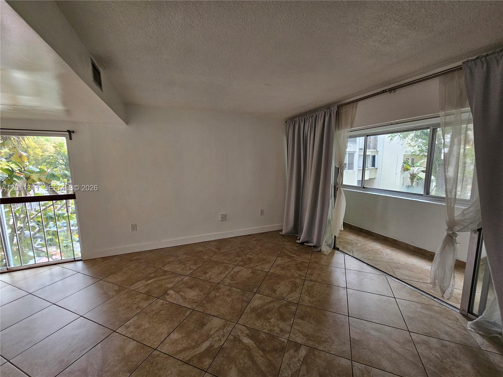 1912 SW 17th Ave # 11, Miami FL 33145 photo 2