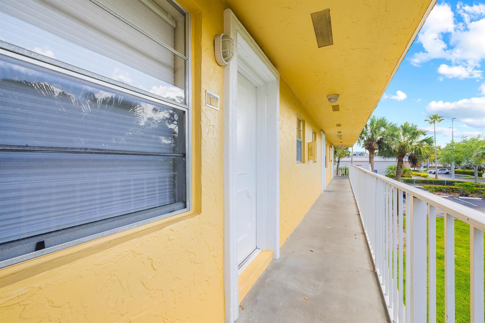 5162 NE 6th Avenue # 317, Oakland Park FL 33334 photo 2