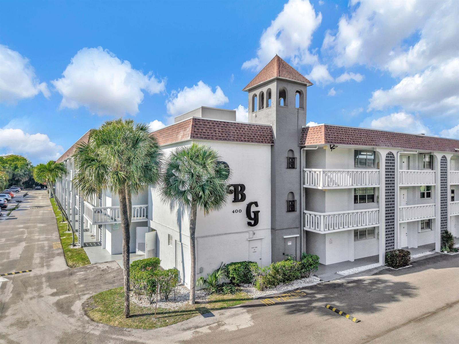 400 SE 10th Street # 303, Deerfield Beach FL 33441 photo 2