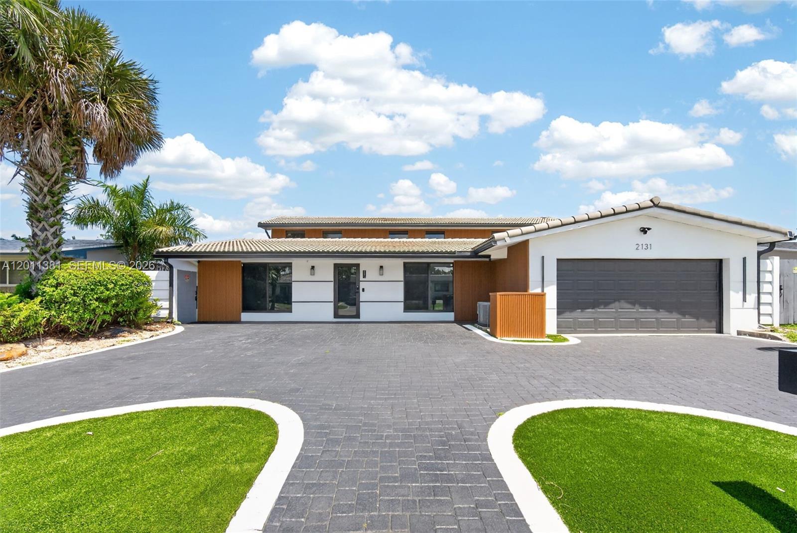 2131 N 53rd Ave, Hollywood FL 33021 photo 4