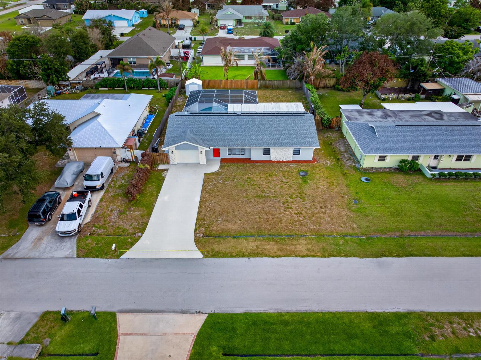 214 SE Duval Avenue, Port St. Lucie FL 34983 photo 2