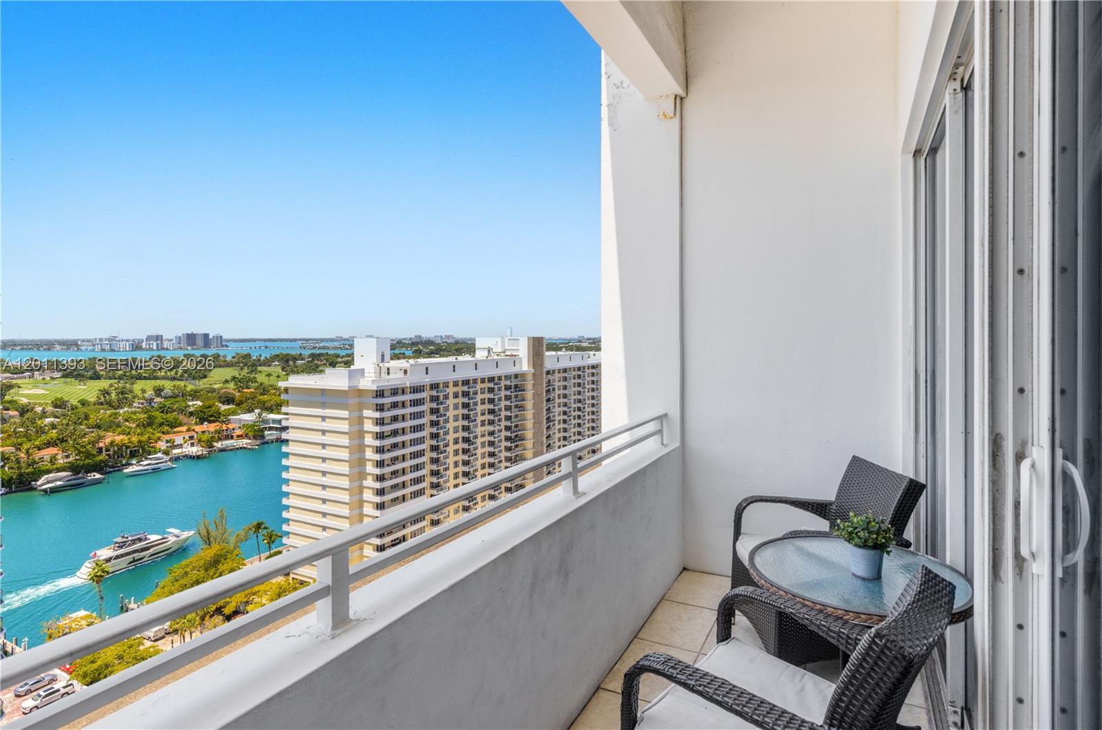5445 Collins Ave, Miami Beach FL 33140 photo 2