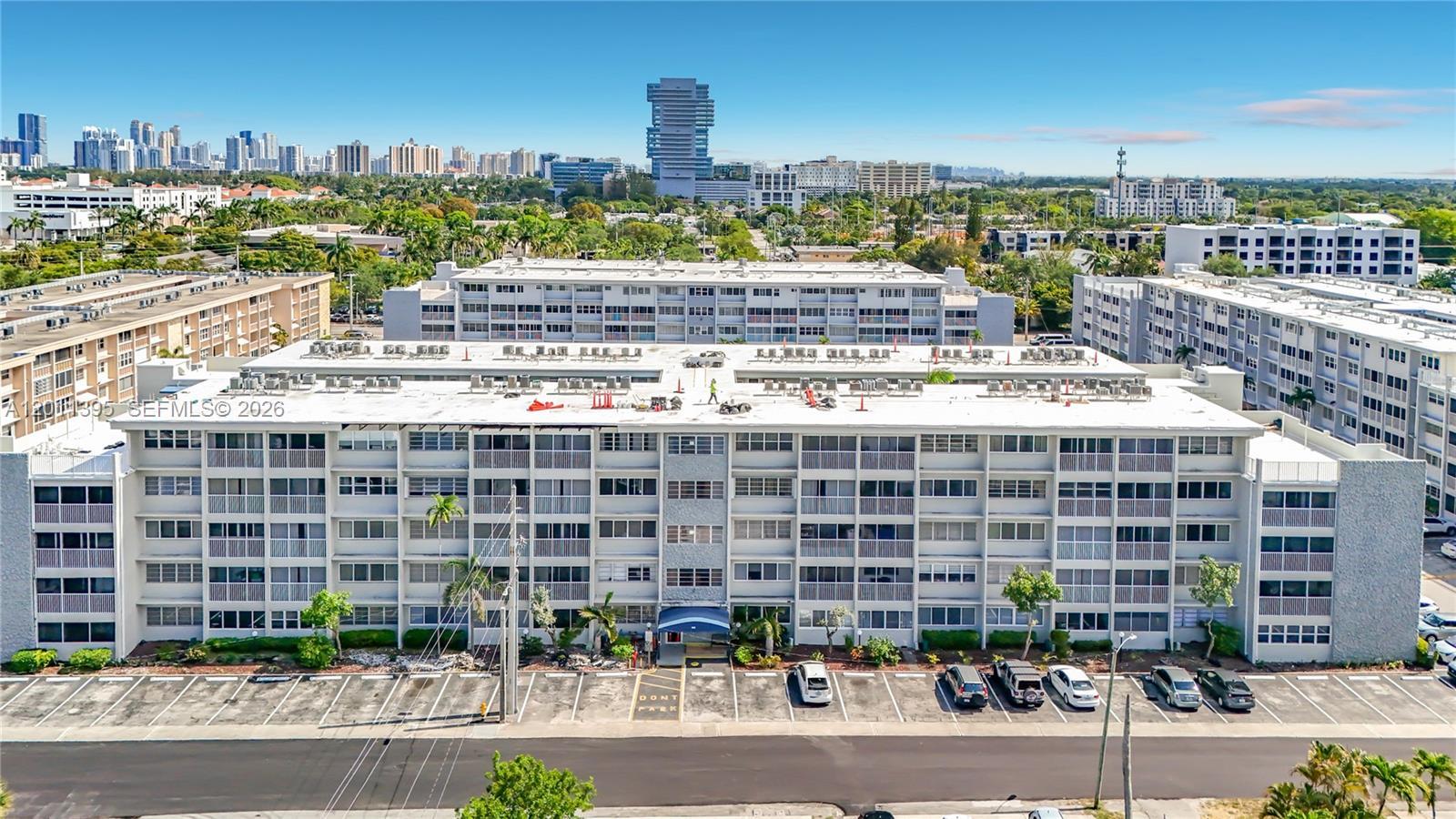 330 SE 2nd St # 305E, Hallandale Beach FL 33009 photo 2