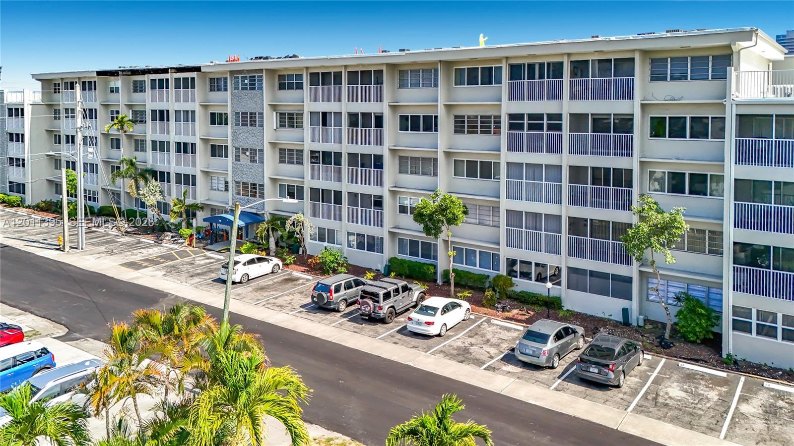 330 SE 2nd St # 305E, Hallandale Beach FL 33009 photo 4