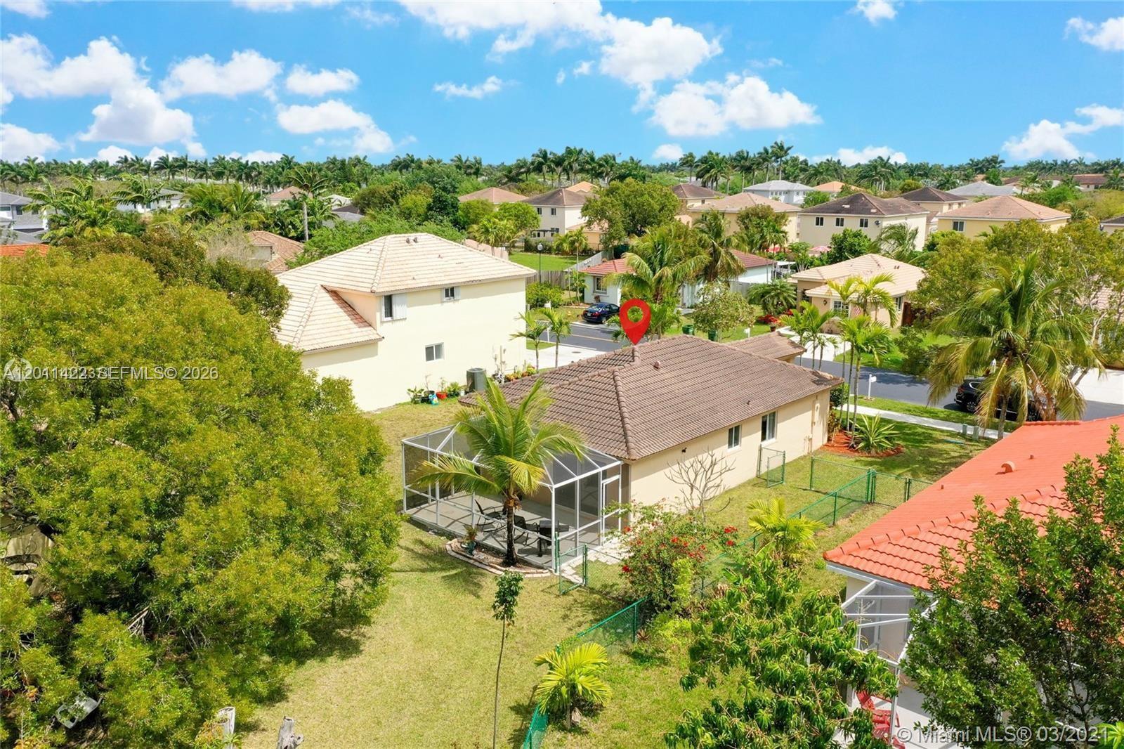 450 SE 30th Dr, Homestead FL 33033 photo 4