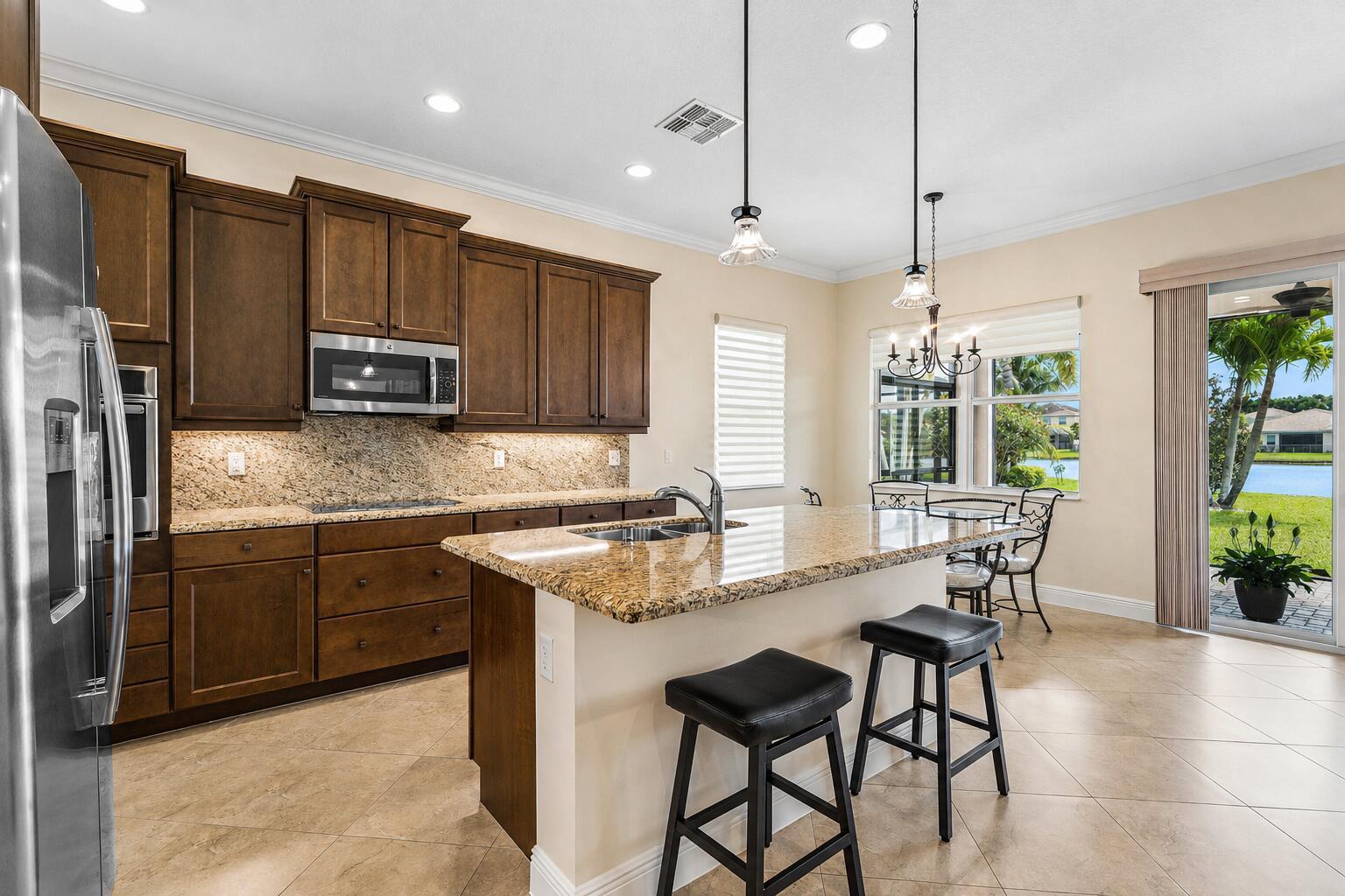 3028 Strada Court, Royal Palm Beach FL 33411 photo 4