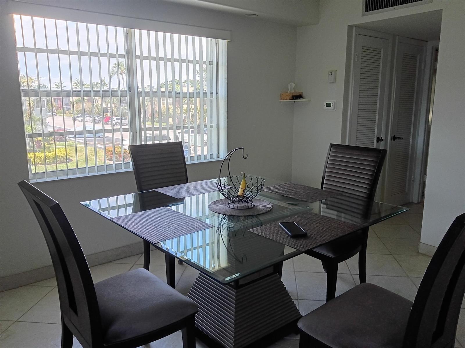 697 Flanders O # 697, Delray Beach FL 33484 photo 2