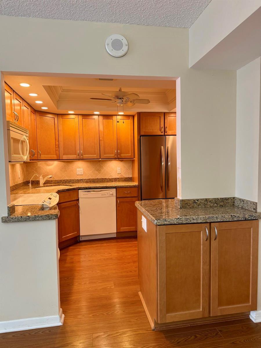 101 Briny Avenue # 906, Pompano Beach FL 33062 photo 4
