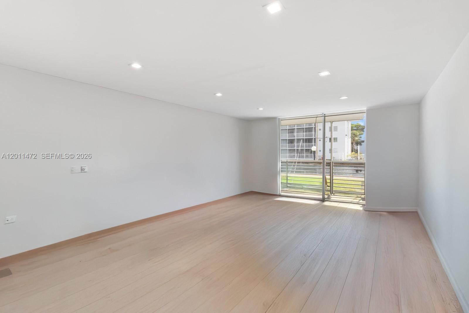3750 NE 170th St # 109, North Miami Beach FL 33160 photo 2