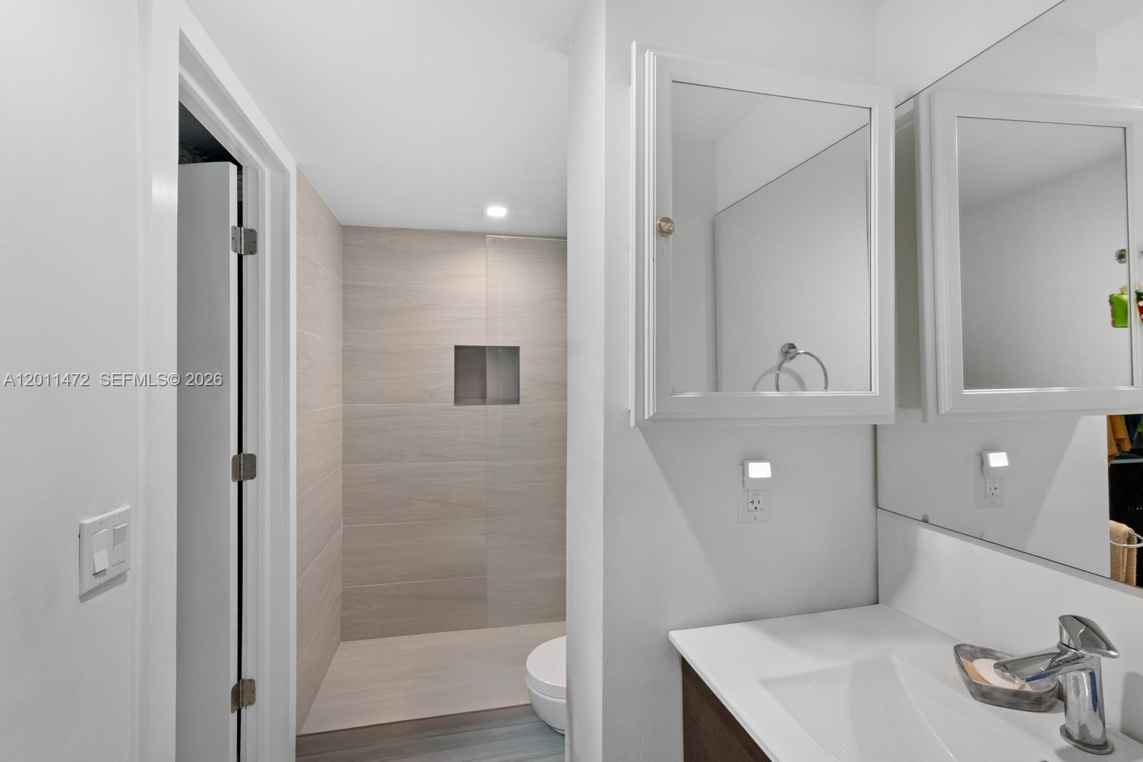 3750 NE 170th St # 109, North Miami Beach FL 33160 photo 5
