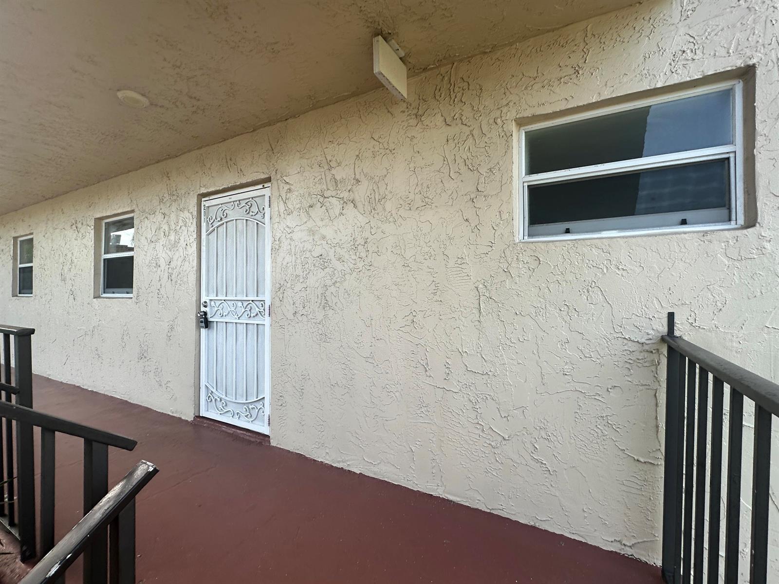 715 Lori Drive # 201, Palm Springs FL 33461 photo 4
