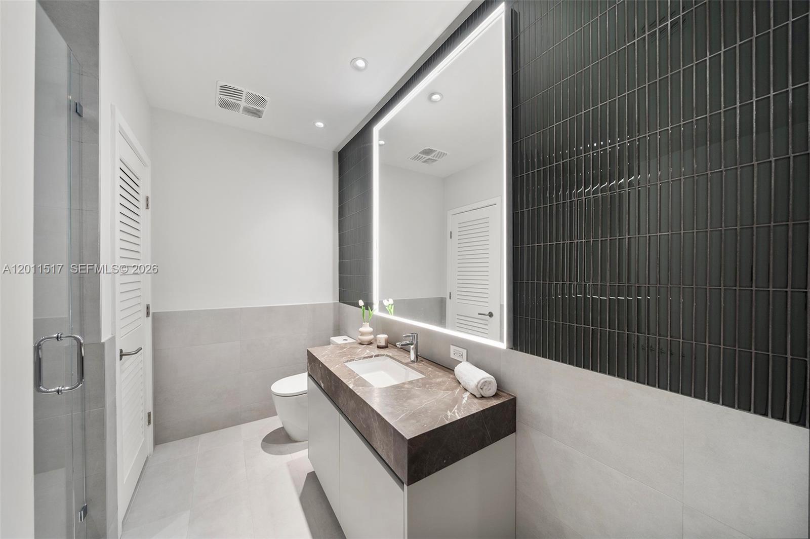 500 Alton Rd # 501, Miami Beach FL 33139 photo 3