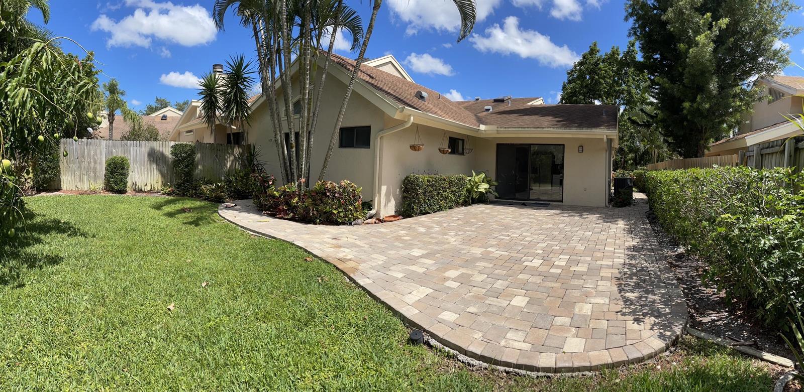 7735 E Kenway Pl Place E, Boca Raton FL 33433 photo 5